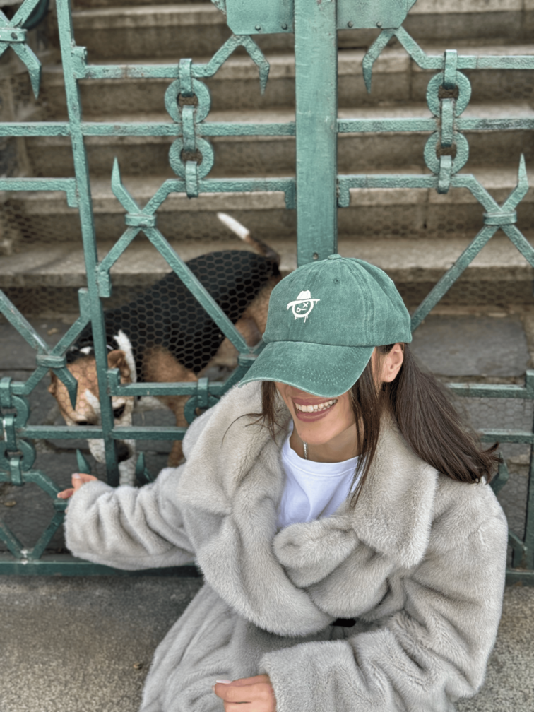 GREEN MAD CAP