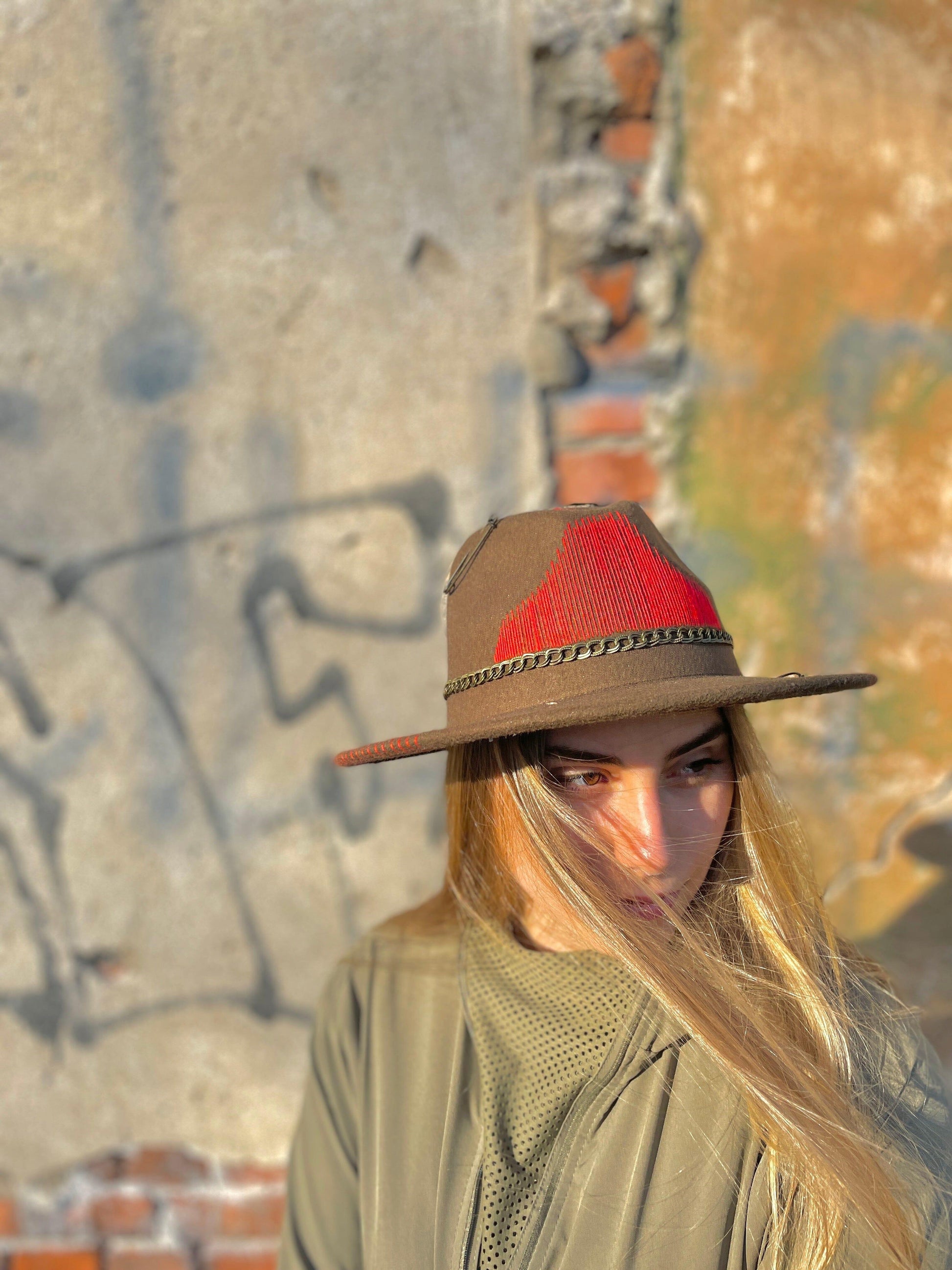 Федора "Wild" Ludata Shapkarka