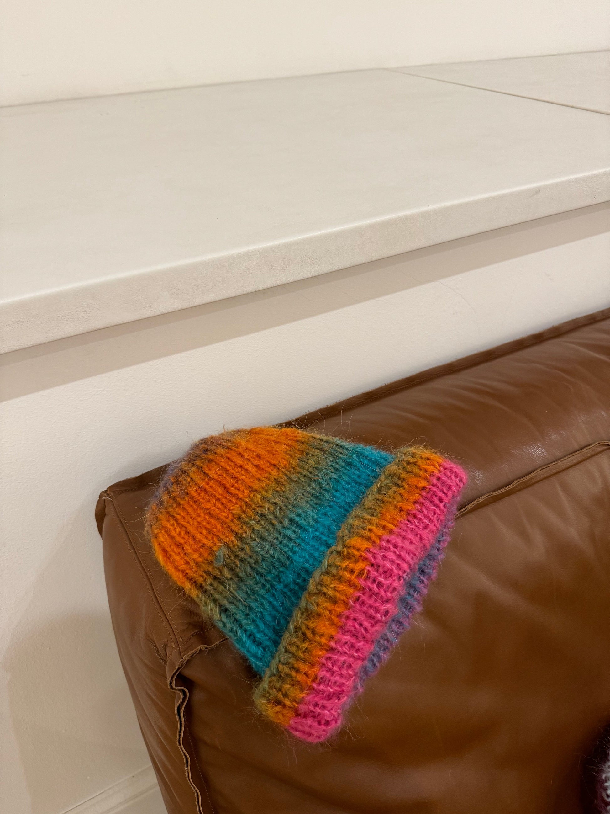 Зимна шапка “Cupcake” winter madhatter